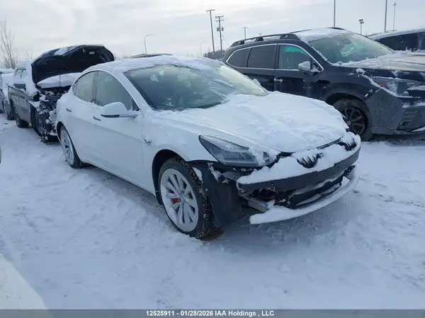 5YJ3E1EA0LF625574 2020 TESLA MODEL 3 - Image 1