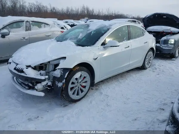 5YJ3E1EA0LF625574 2020 TESLA MODEL 3 - Image 2