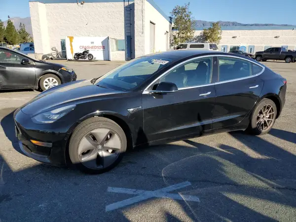 5YJ3E1EA0LF630080 2020 TESLA MODEL 3 - Image 1