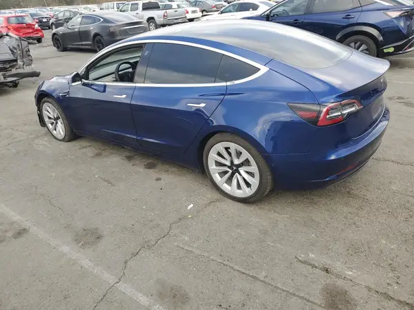 5YJ3E1EA0LF631696 2020 TESLA MODEL 3 - Image 2