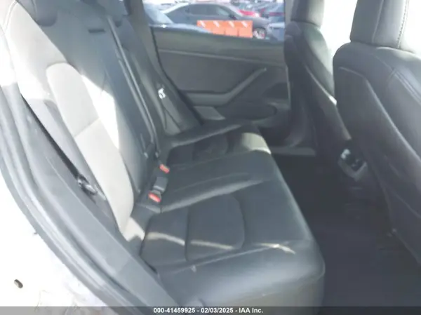 5YJ3E1EA0LF633402 2020 TESLA MODEL 3 - Image 8