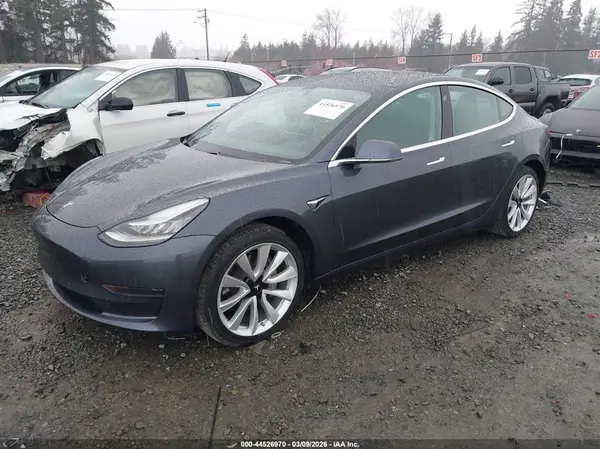 5YJ3E1EA0LF633755 2020 TESLA MODEL 3 - Image 2