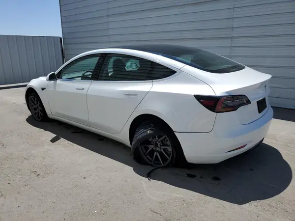 5YJ3E1EA0LF645193 2020 TESLA MODEL 3 - Image 2
