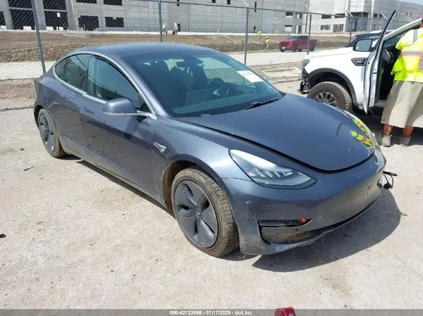 5YJ3E1EA0LF657862 2020 TESLA MODEL 3 - Image 1