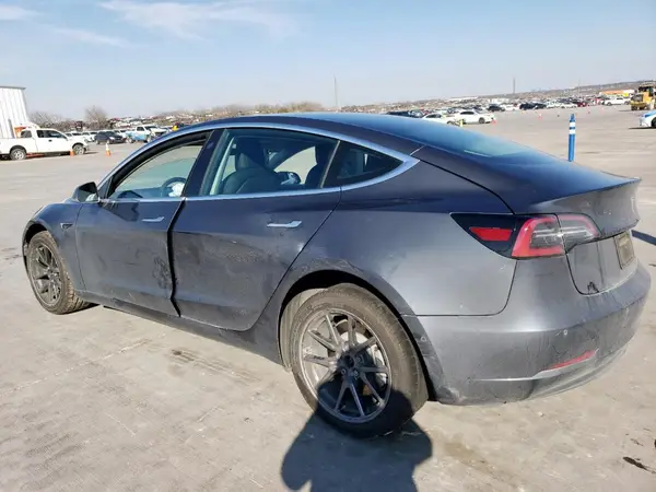 5YJ3E1EA0LF658090 2020 TESLA MODEL 3 - Image 2