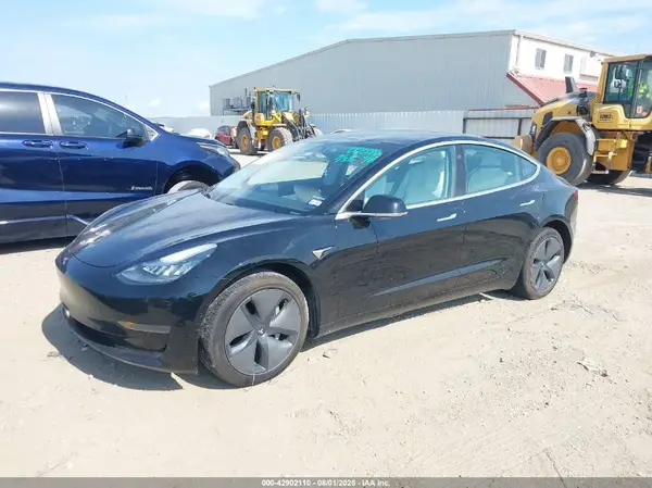 5YJ3E1EA0LF662074 2020 TESLA MODEL 3 - Image 2