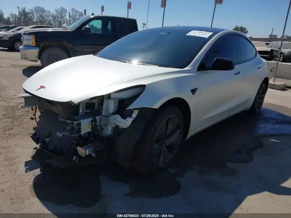 5YJ3E1EA0LF670059 2020 TESLA MODEL 3 - Image 2