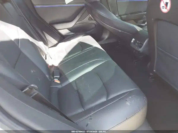 5YJ3E1EA0LF670059 2020 TESLA MODEL 3 - Image 8