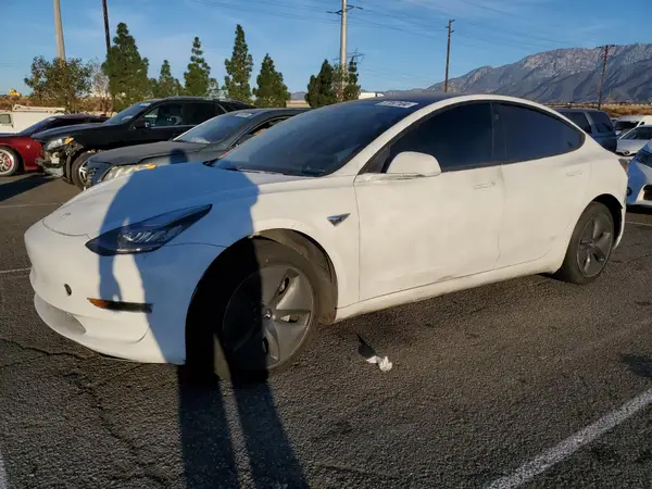 5YJ3E1EA0LF703593 2020 TESLA MODEL 3 - Image 1
