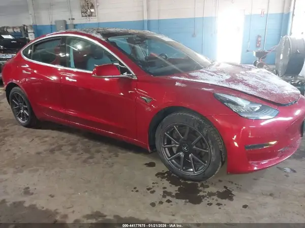 5YJ3E1EA0LF705618 2020 TESLA MODEL 3 - Image 1
