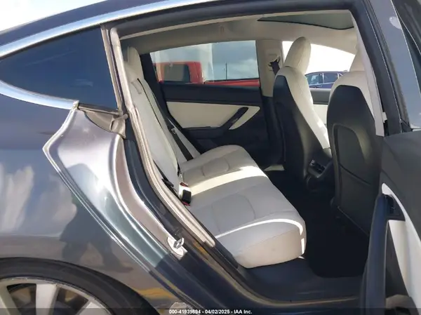 5YJ3E1EA0LF744046 2020 TESLA MODEL 3 - Image 8