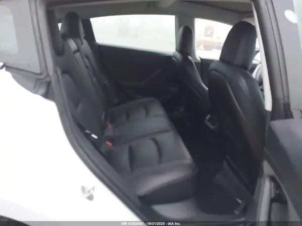 5YJ3E1EA0LF745195 2020 TESLA MODEL 3 - Image 8