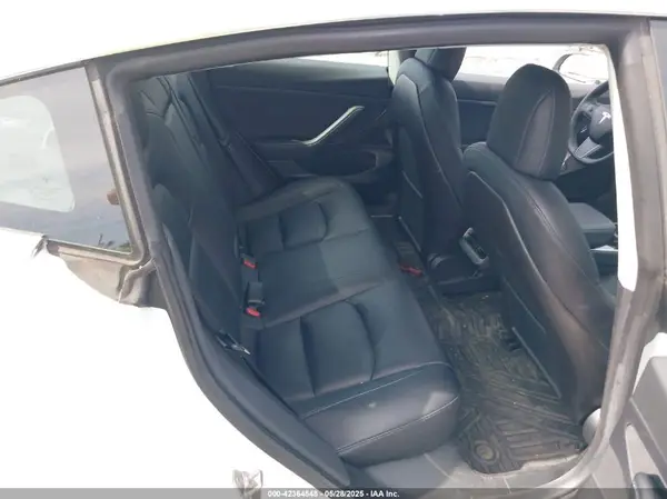 5YJ3E1EA0LF747089 2020 TESLA MODEL 3 - Image 8