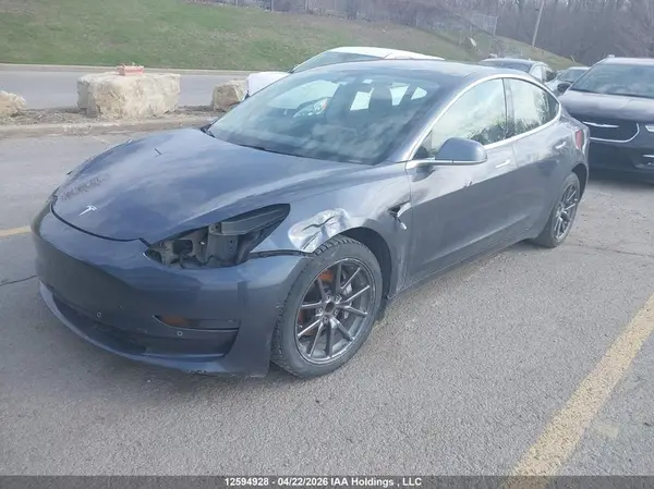 5YJ3E1EA0LF784045 2020 TESLA MODEL 3 - Image 2