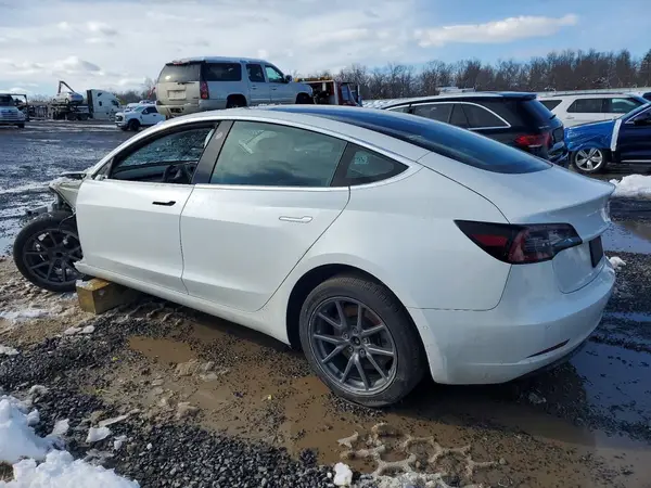 5YJ3E1EA0LF785065 2020 TESLA MODEL 3 - Image 2