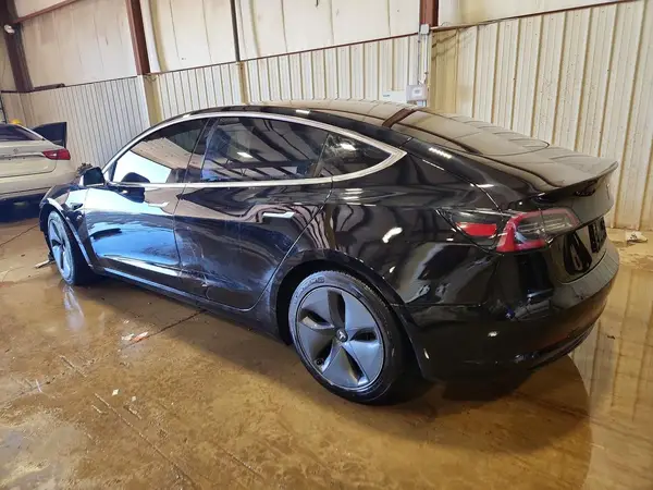 5YJ3E1EA0LF792131 2020 TESLA MODEL 3 - Image 2