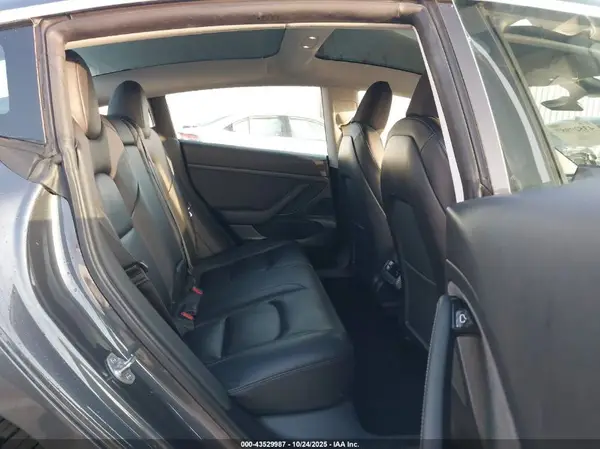 5YJ3E1EA0LF792954 2020 TESLA MODEL 3 - Image 8