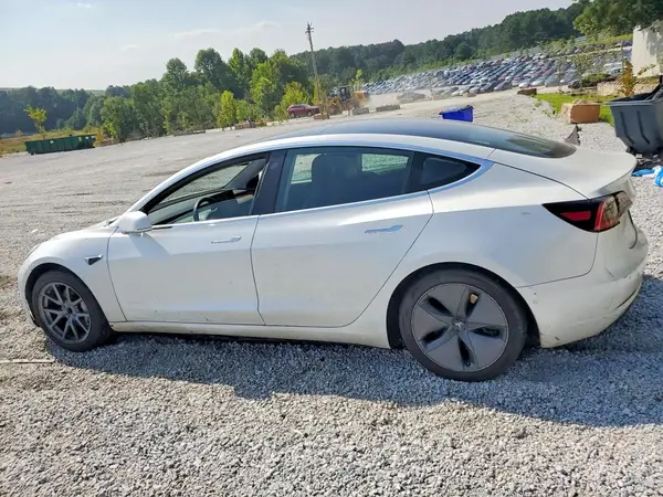 5YJ3E1EA0LF796986 2020 TESLA MODEL 3 - Image 2
