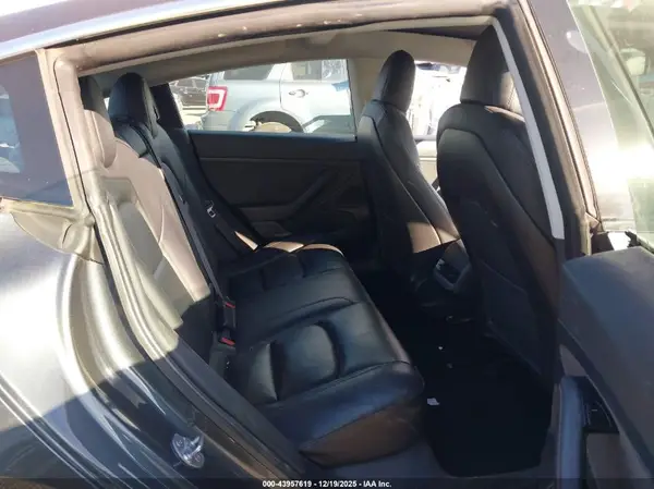 5YJ3E1EA0LF799046 2020 TESLA MODEL 3 - Image 8