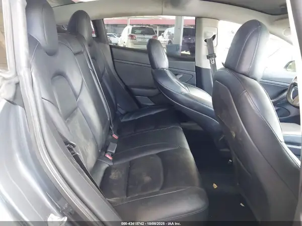 5YJ3E1EA0LF803452 2020 TESLA MODEL 3 - Image 8