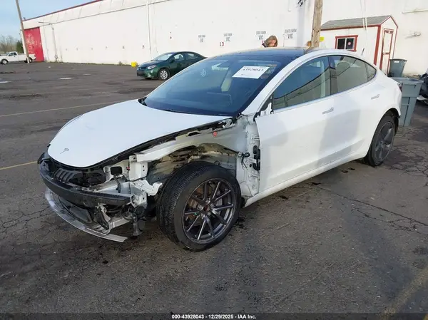 5YJ3E1EA0LF804567 2020 TESLA MODEL 3 - Image 2