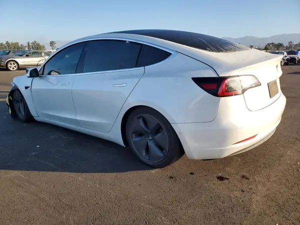 5YJ3E1EA0LF808568 2020 TESLA MODEL 3 - Image 2