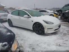 5YJ3E1EA0MF018768 2021 TESLA MODEL 3