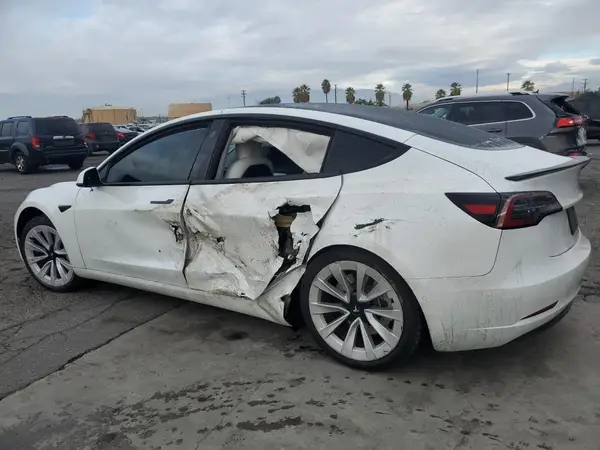 5YJ3E1EA0MF019158 2021 TESLA MODEL 3 - Image 2