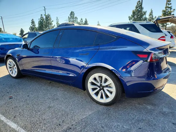 5YJ3E1EA0MF019192 2021 TESLA MODEL 3 - Image 2
