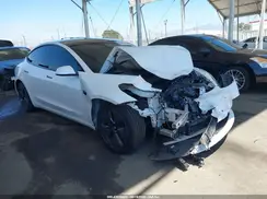 5YJ3E1EA0MF026126 2021 TESLA MODEL 3