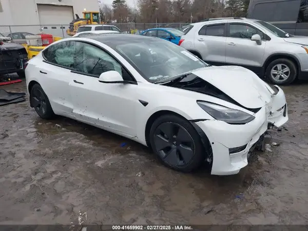 5YJ3E1EA0MF031147 2021 TESLA MODEL 3 - Image 1