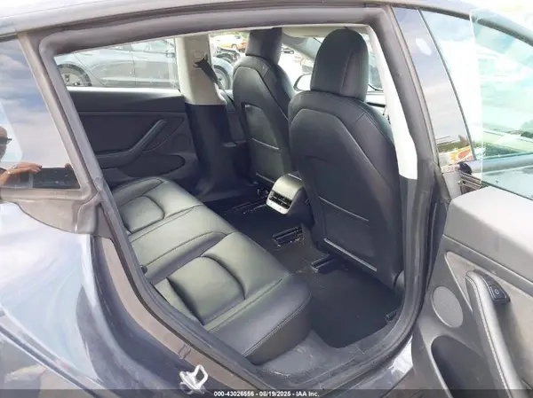 5YJ3E1EA0MF060535 2021 TESLA MODEL 3 - Image 8