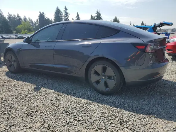 5YJ3E1EA0MF063693 2021 TESLA MODEL 3 - Image 2