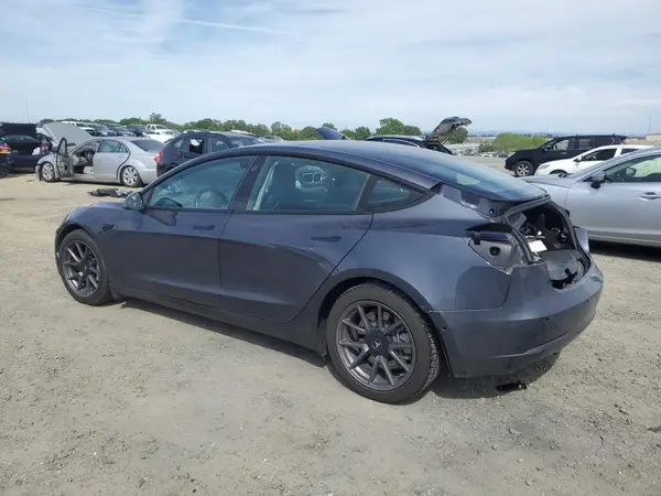 5YJ3E1EA0MF074841 2021 TESLA MODEL 3 - Image 2
