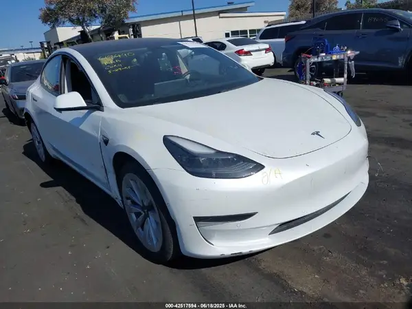 5YJ3E1EA0MF076363 2021 TESLA MODEL 3 - Image 1