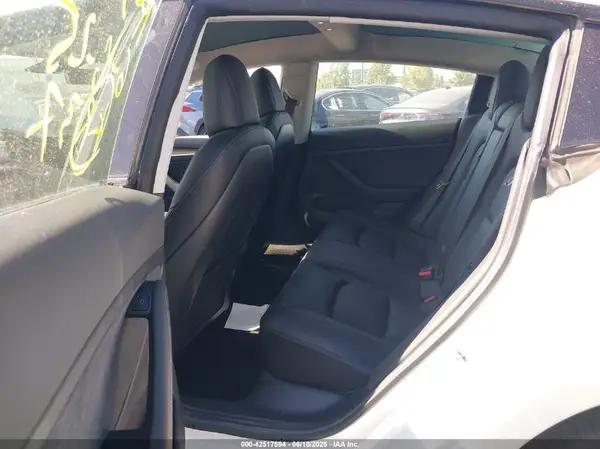 5YJ3E1EA0MF076363 2021 TESLA MODEL 3 - Image 8