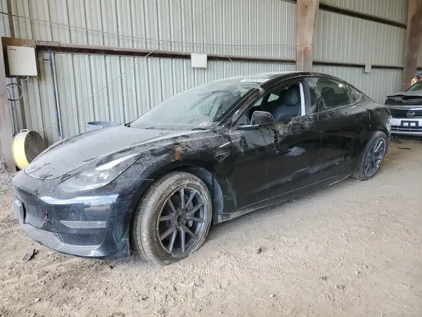 5YJ3E1EA0MF081529 2021 TESLA MODEL 3