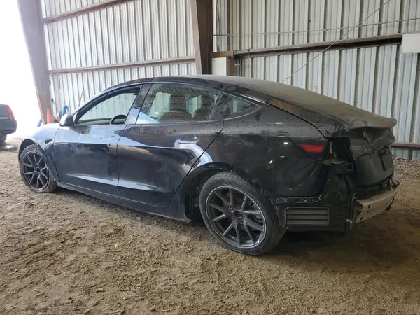 5YJ3E1EA0MF081529 2021 TESLA MODEL 3 - Image 2