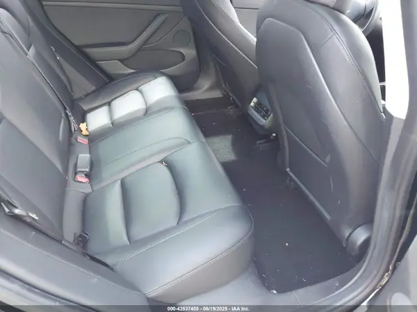 5YJ3E1EA0MF084849 2021 TESLA MODEL 3 - Image 8