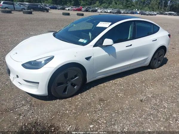 5YJ3E1EA0MF085614 2021 TESLA MODEL 3 - Image 2