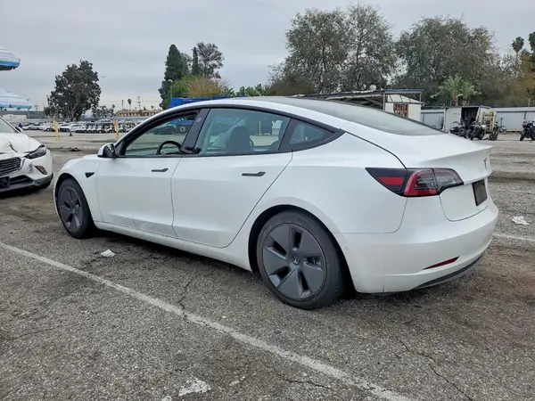 5YJ3E1EA0MF092126 2021 TESLA MODEL 3 - Image 2