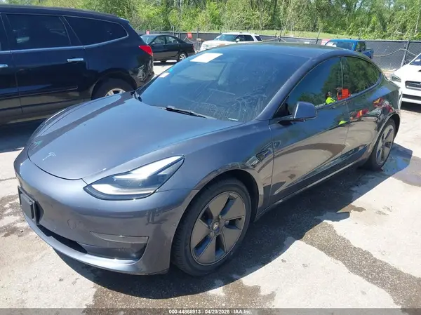 5YJ3E1EA0MF094751 2021 TESLA MODEL 3 - Image 2