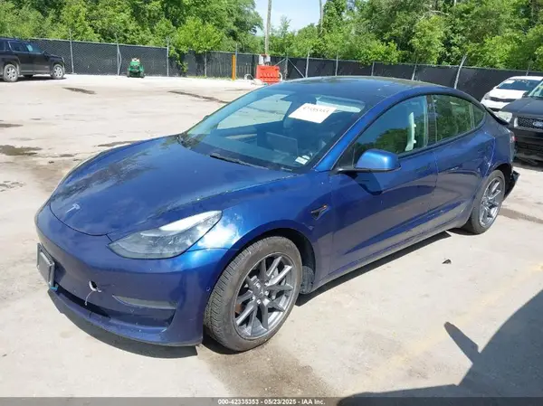 5YJ3E1EA0MF095186 2021 TESLA MODEL 3 - Image 2
