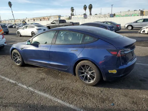 5YJ3E1EA0MF095706 2021 TESLA MODEL 3 - Image 2
