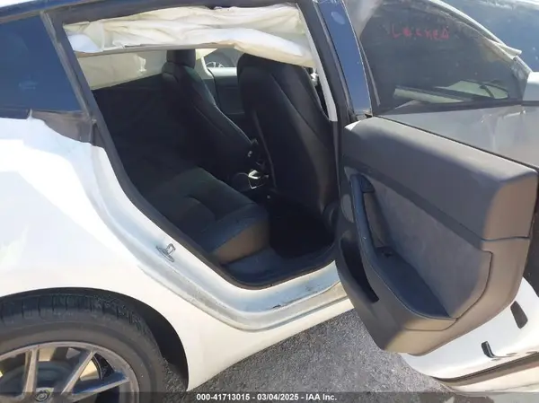 5YJ3E1EA0MF096368 2021 TESLA MODEL 3 - Image 8