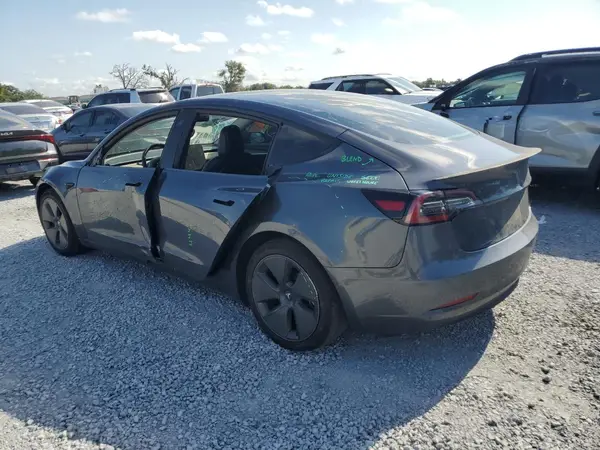 5YJ3E1EA0MF099481 2021 TESLA MODEL 3 - Image 2