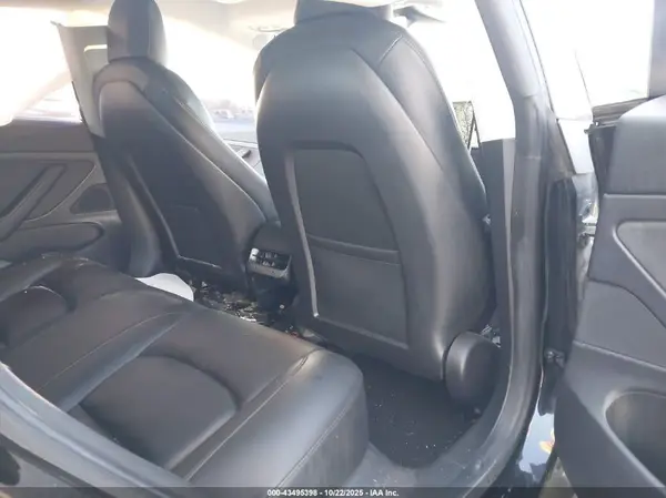 5YJ3E1EA0MF838509 2021 TESLA MODEL 3 - Image 8