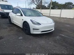 5YJ3E1EA0MF840504 2021 TESLA MODEL 3