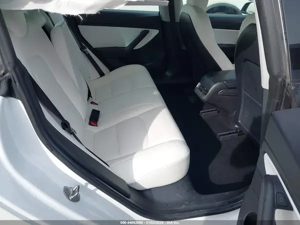 5YJ3E1EA0MF853818 2021 TESLA MODEL 3 - Image 8