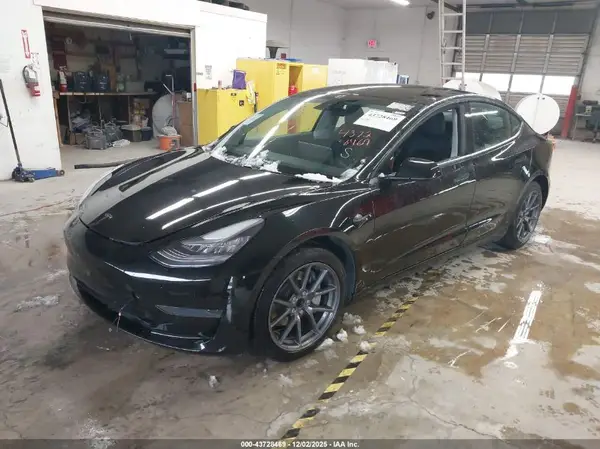 5YJ3E1EA0MF854452 2021 TESLA MODEL 3 - Image 2